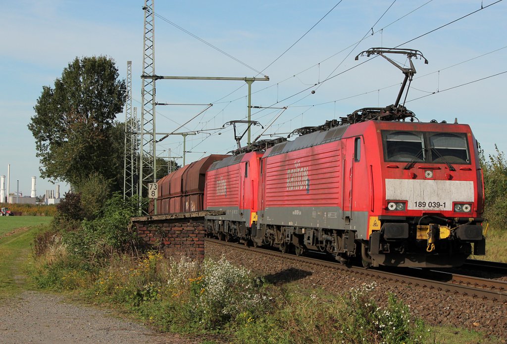 189 039-1 mit 189 xxx-x in Porz Wahn am 14.10.2011