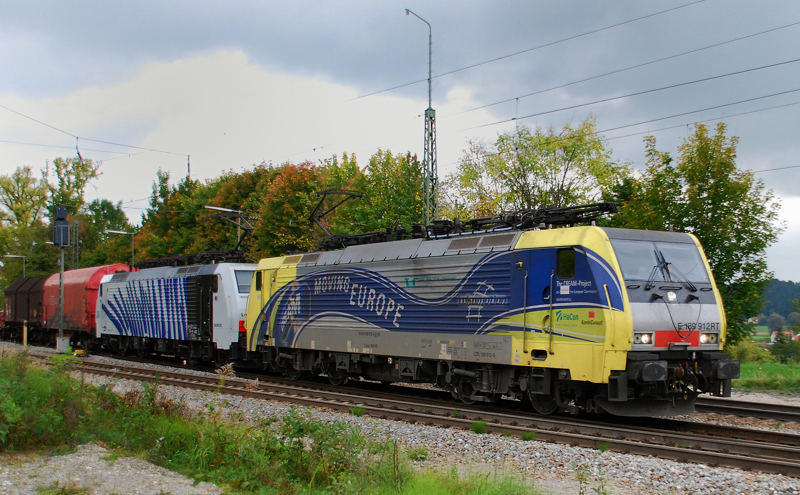 189 912-9 + 189 914-5, aufgenommen am 02.10.12, in A�ling.