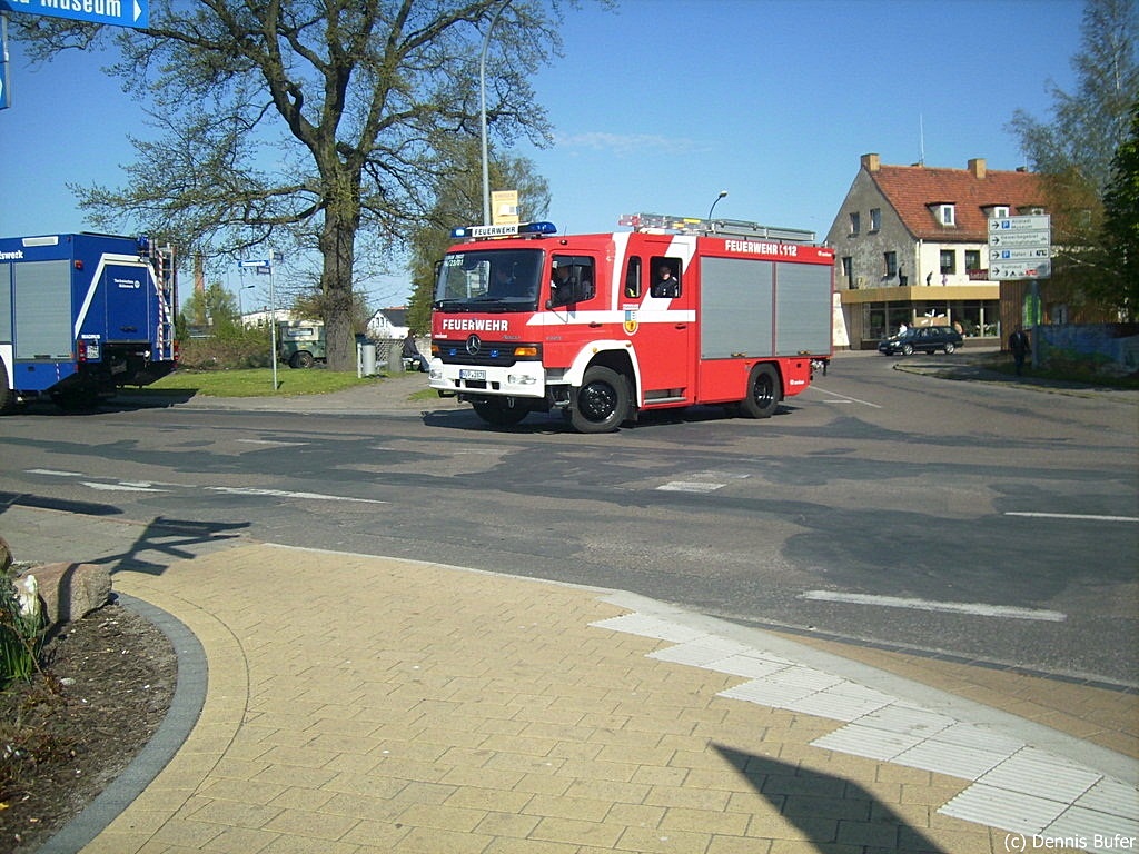 Auch diese Feuerwehr fotografierte ich in Barth am 01.05.2012

