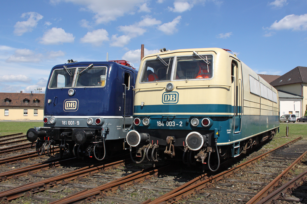 Die 184 003-2 neben 181 001-9 im BW N�rnberg Gostenhof am 19,08,10