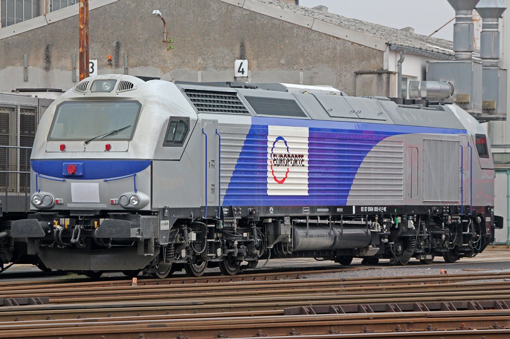Eine Vossloh EURO 4000 der franz. Europorte bei der HGK in Br�hl Vochem am 14.02.2011