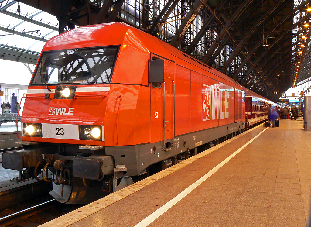 WLE 23 mit M�ller Touristik Sonderzug in K�ln Hbf am 28.11.2010