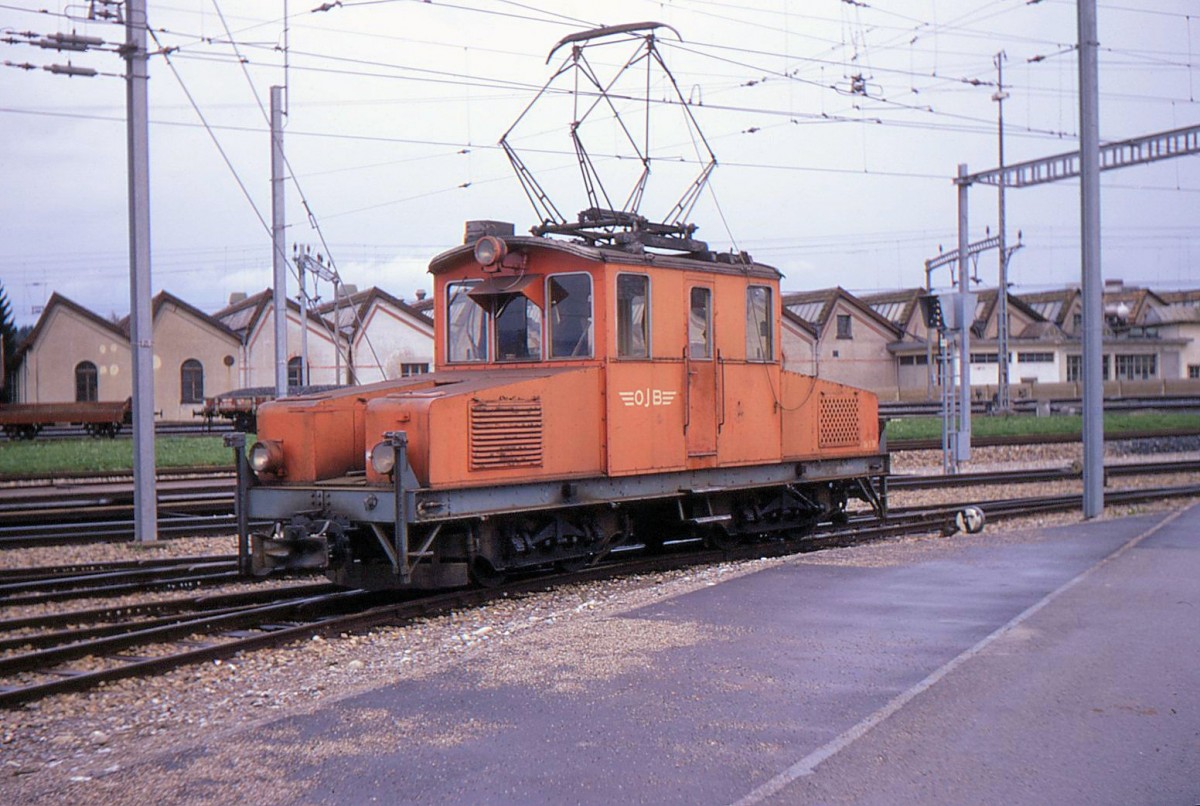 Alte Triebfahrzeuge in Langenthal (Oberaargau - Jura - Bahn OJB): Ge4/4 56 aus dem Jahr 1917 f�r Rollschemelz�ge nach Melchnau (heute Betrieb eingestellt); 280 PS. 26.April 1970.
