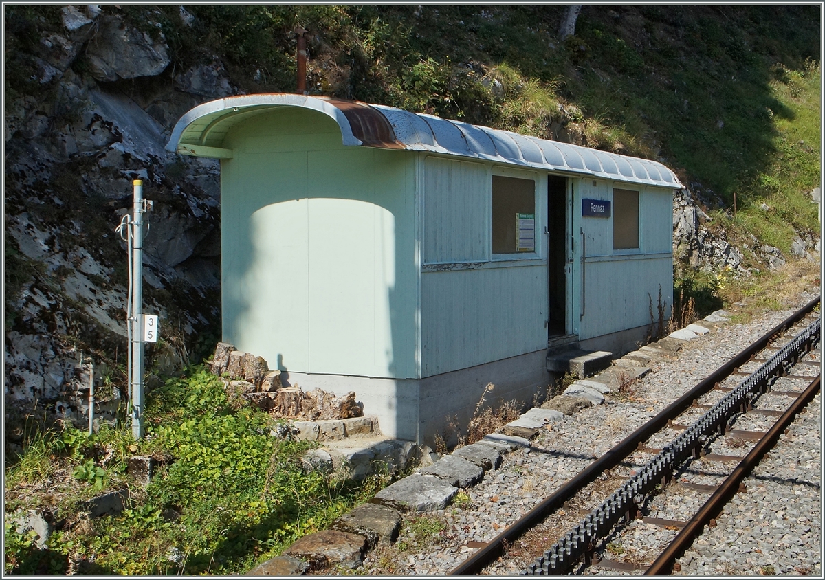 Das  Empfangsgebäude  von Rennaz. 
2. Okt. 2014 