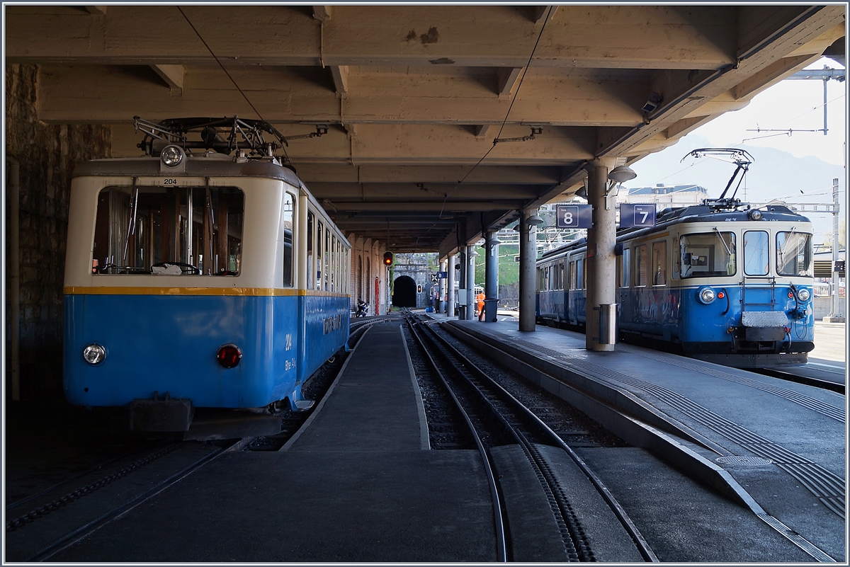 Der Bhe 2/4 204 und der MOB ABDe 8/8 4001 in Montreux.
13. April 2018