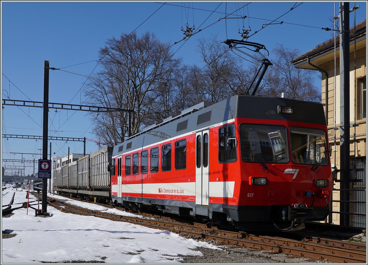 Der CJ (ex FW) Be 4/4 617 in La Chaux de Fonds.
18. März 2016
