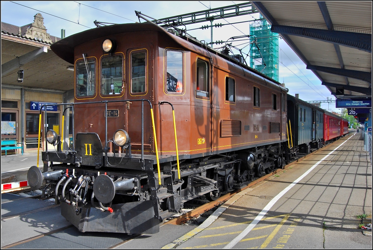 Die Nr. 14 der Bodensee-Toggenburg-Bahn in Konstanz bringt in Kürze die Oldtimerfreunde zur Arbon Classics. Mai 2008.