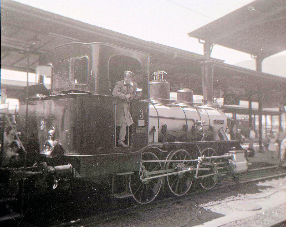 Lok Ed 3/3 3  Langnau  in Biel. 6.Juli 1963. Die Lok dürfte wohl damals noch nicht der Dampfbahn Bern gehört haben. 