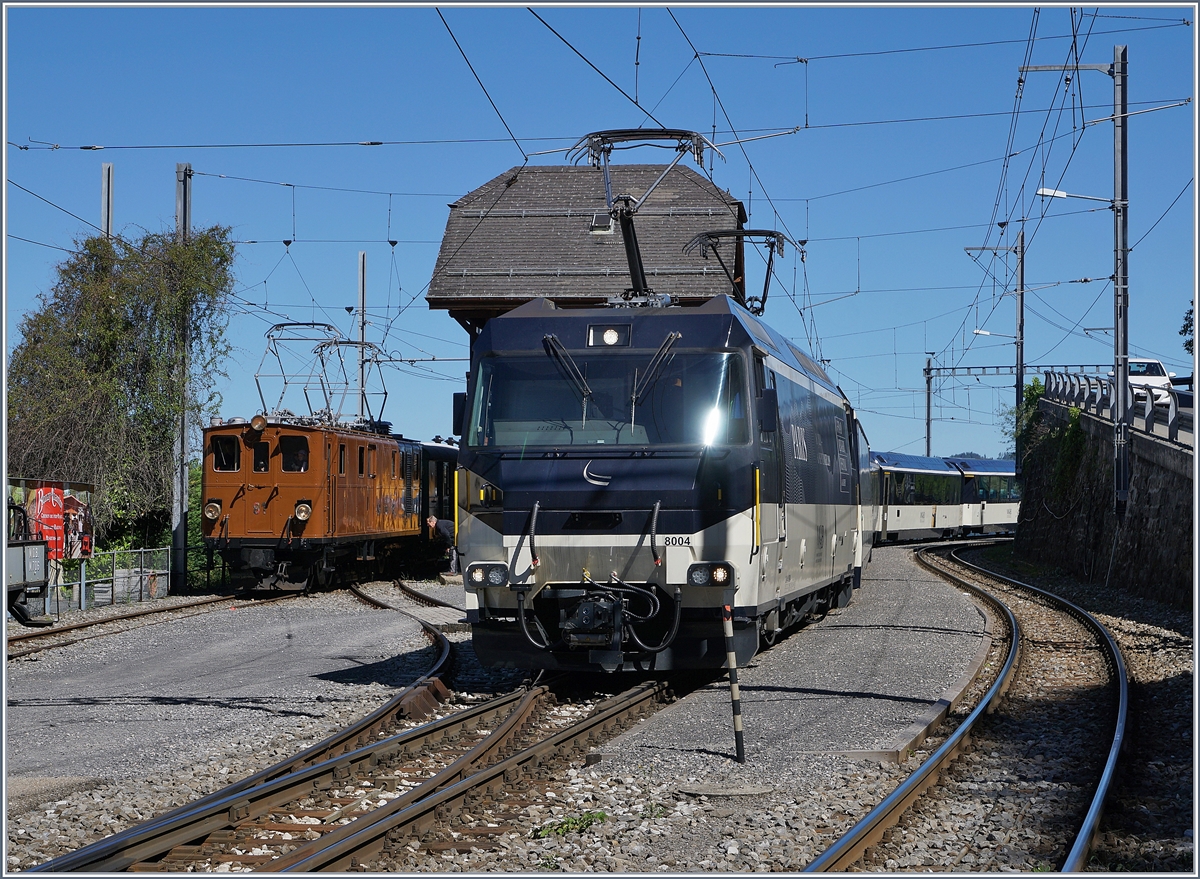 Zwei ziemlich unterschiedliche Ge 4/4 in Chamby: Links die Bernina Bahn Ge 4/4 81 der Blonay-Chamby Bahn und rechts die Ge 4/4 8004 der MOB. 

8. Juni 2019