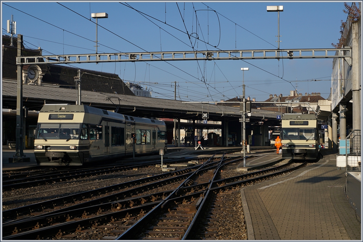 Zwischenzeitlich aus der Region verschwundene CEV MVR GTW Ge 2/6 (Serie 7000) Triebwagen in Montreux. 

14. Dez. 2016