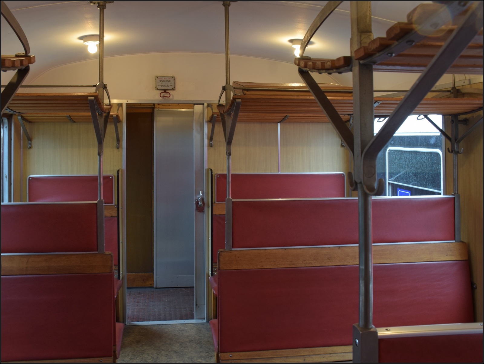 Depotfest Olten 2023. 

Inneneinrichtung des Triebwagen BDe 2/4 240 der EBT. August 2023.