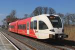 Am 20 März 2025 treft Arriva 255 als REB Tiel--Arnhem in Hemmen-Dodewaard ein.