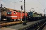 DR 143 904-1 und 140 294-0 mit G�terz�gen in Konstanz.