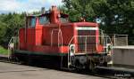 Die 363 692-5 rangierte aus der Abstellanlage und wartet nun wieder dorthin zur�ck zu kehren.