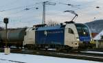 Die Wiener Lokalbahnen ES 64 U2-064, mit arg verschrammter Seite(!), aufgenommen am 20.02.10, bei der Durchfahrt durch Treuchtlingen.