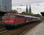 115 383-2 am IC2863 rtg Hamm ungewohnter Weise auf dem Mittelgleis durch , daf�r fuhr 103 235-8 mit IC 1806 durch Gleis 1 *kopfsch�ttel* 