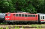 115 186-4, aufgenommen am 11.06.12, bei der Durchfahrt durch Neuoffingen.