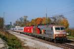 Im Goldenen Oktober konnte in A�ling der 2083 mit der Goldie 120 159 abgelichtet werden.