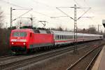 120 106-0 mit IC in K�ln Stammheim am 11.03.2012