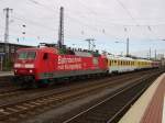 Ein Messzug steht am 29.09.2008 mit 120 502 im Dortmunder Hauptbahnhof