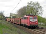 140 024 kam mit einem leeren Autozug durch Ahlten gefahren.