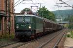 E 42 151 unterwegs mit dem Henkelzug Richtung Wassertr�dingen.