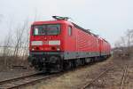 Die 143 024-8 und weitere N�rnberger 143er stehen vor den Toren vom Bender in Opladen am 03,03,12