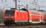 Und nach der MRCE185 kam 146 121 und wartet auf den IC der das Gleis besezte.