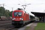 Die 182 001-8 in K�ln West am 13,08,10