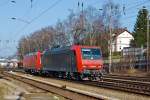   Die MRCE Dispolok 145 084-0 (eine ehemalige Schweizerin) und die 185 070-0 der DB Schenker Rail Deutschland AG fahren am 08.03.2014 in Doppeltraktion vom Abstellbereich zum Rangierbahnhof in