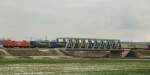 152 114-5, aufgenommen am 16.12.09, bei der �berquerung der A8 bei Jettingen-Scheppach, Strecke Augsburg-Ulm.