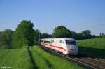 401 010-4  Gelsenkirchen  als ICE 1029 (HH-Altona - Nürnberg Hbf) am 16.05.2014 bei Haan-Ellscheid.
