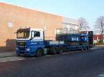 MAN der Firma HWS hoogwerkers.