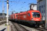 1016 031 + 1016 xxx mit einem IC in Salzburg HBF am 01.08.2010