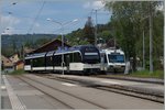 Der MVR SURF ABeh 2/6  7502  Blonay  verlässt Blonay Richtung Vevey.