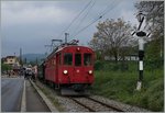 Der RhB ABe 4/4 N° 35 ist mir dem letzen Riviera Belle Epoque Zug dieses Tages von Vevey nach Chaulin unterwegs und hat gerade Blonay verlassen.