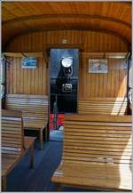 Unterwegs mit der Blonay-Chamby Bahn (BOB  Sommerwagen  C4 N° 44).